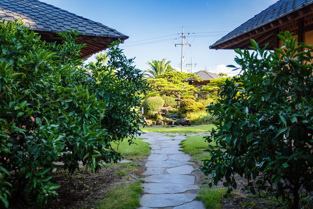 Kasan Tobang Hostel ซอกวีโพ ภายนอก รูปภาพ