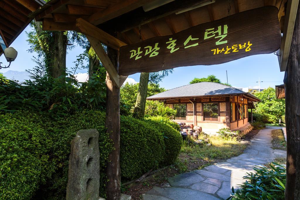 Kasan Tobang Hostel ซอกวีโพ ภายนอก รูปภาพ