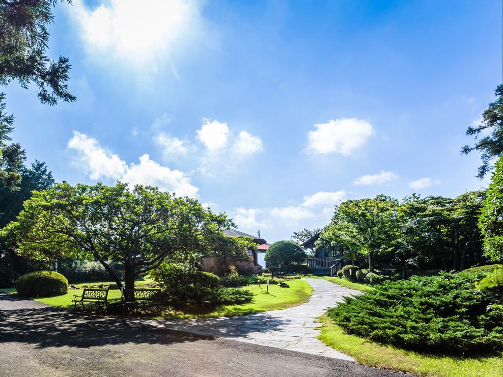 Kasan Tobang Hostel ซอกวีโพ ภายนอก รูปภาพ
