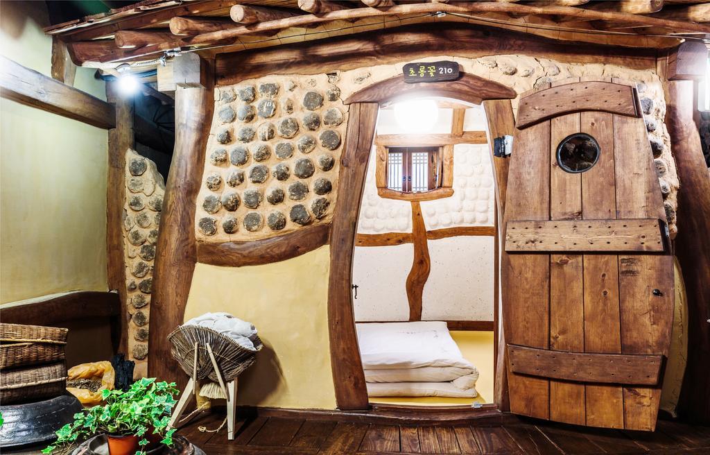 Kasan Tobang Hostel ซอกวีโพ ภายนอก รูปภาพ